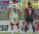 Lapadula se estrena oficialmente en Cagliari: gol de penal en Copa Italia