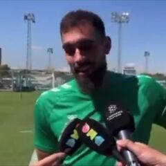 La broma de Joaquín a Borja Iglesias por la Selección que hizo partirse de risa a la prensa