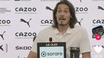 Cavani sobre el peso del ‘7′ de una leyenda como Villa: tremenda reflexión...