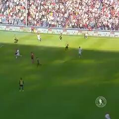 Luis Suarez desata la locura en Uruguay: el Pistolero anotó un golazo en el Superclásico uruguayo