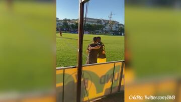 Video: Tras casi un año y después de vencer el cáncer, Sébastien Haller regresa con el Dortmund en amistoso