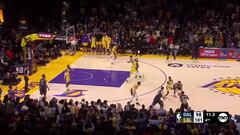 Doncic sigue a ritmo de MVP: última jugada, tres puntos por detrás y hace esto