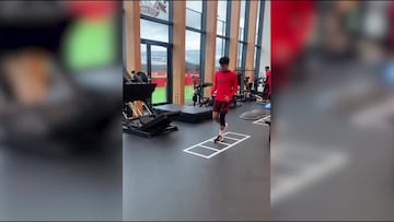 Luis Díaz avanza en su recuperación con Liverpool