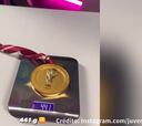 Leandro Paredes y Di María comparan el peso de sus medallas y esto fue lo que encontraron