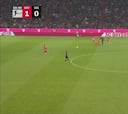 Se salió en el Mundial y ahora liquida al Bayern para poner la Bundesliga patas arriba... ¡golazo!