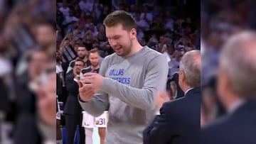 Y el WiZink se puso en pie para recibirle con honores: el momento Doncic-Florentino para el recuerdo