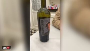 ¡A brindar por Paco Memo! Guillermo Ochoa ya tiene un vino en su honor