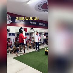 ¡Siiiuu! Así recibieron a Jürgen Damm en el vestidor de Atlético San Luis
