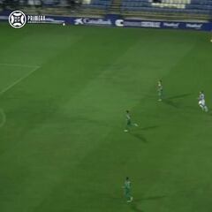 Para los que nunca ven la 1ªRFEF: disfruten del golazo del Recreativo desde 60 metros