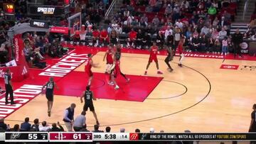 Por algo fue número uno del Draft: es una bestia sobrenatural y acciones como está lo demuestran