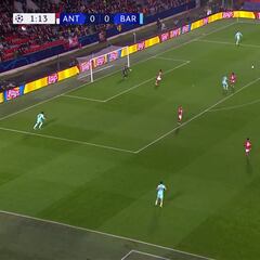 El bochorno del Barça a los 75″ de partido: el gol que muestra todos sus problemas