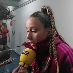 La reacción de Athenea cuando se entera de lo que ha ocurrido al descanso: su cara es un poema