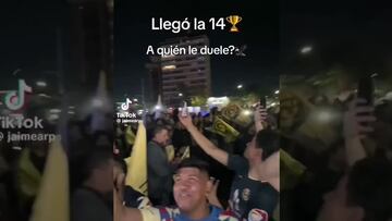 Afición del América que festejó en la Minerva, cantó Te Deseo Lo Mejor