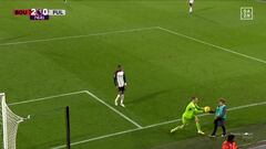 El portero del Fulham pierde los nervios con un niño: le honra su reacción posterior