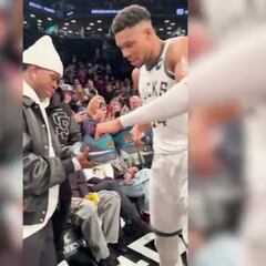 Giannis Antetokounmpo has special gifts for Vinicius