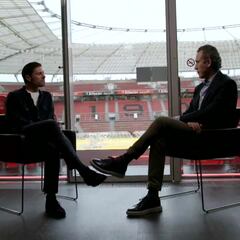 Valdano le hace a Xabi Alonso la pregunta del millón