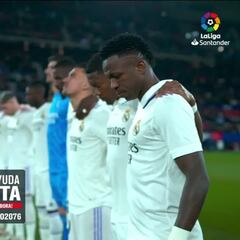 El despreciable insulto a Vinicius que se ha oído en el minuto de silencio del Osasuna-Madrid