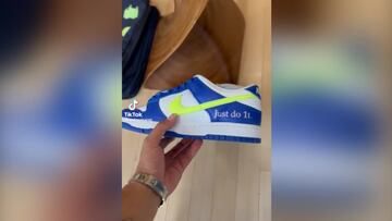 Alcaraz se dibuja el cabeza, corazón y coj****: sus nuevas zapatillas van a dar mucho juego