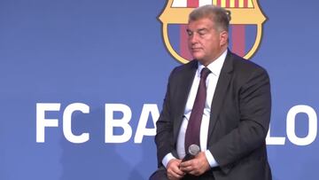 La teoría de Laporta por la que Florentino no quiso acudir al palco en el último Clásico