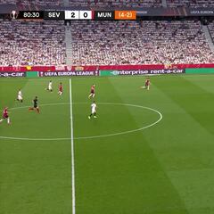 El error garrafal de De Gea en el 3-0 definitivo del Sevilla al Manchester United en la Europa League