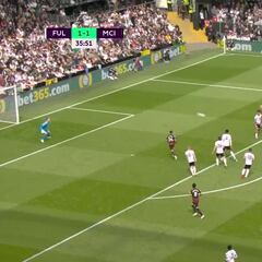 Una auténtica salvajada que puede valer una Premier: qué locura de Julián Álvarez