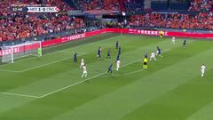 Tienes más horas de vuelo que todos juntos: la pillería de Modric que cambió todo