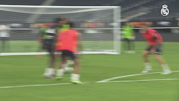 Esta genialidad de Vinicius ya es viral: sus compañeros no se la creían