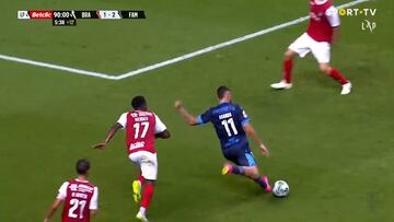 Un canterano blanco dinamita su debut en el 95′: en Portugal alucinan con la jugada y el gol