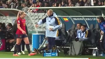 El enfado de Alexia Putellas tras ser cambiada