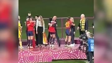 Sale a la luz una nueva toma de la secuencia del beso de Rubiales y Jenni Hermoso