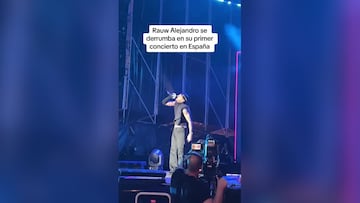 Rauw Alejandro se derrumba en uno de sus conciertos tras su ruptura con Rosalía