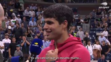 No tiene verg¨¹enza ninguna: solo a Alcaraz se le ocurre hacer esto en uno de los templos del tenis mundial