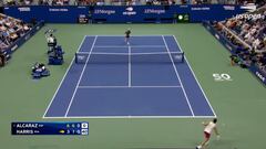 Alcaraz ‘aterra’ al US Open con un punto imposible: contra las cuerdas, va y se saca esto