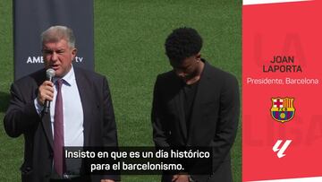 Balde, oficial hasta 2028: ¡°Es el h¨¦roe de La Verneda¡±