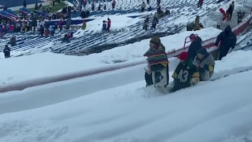 Fanático de los Steelers se hace viral tras buscar su asiento en el juego contra los Bills