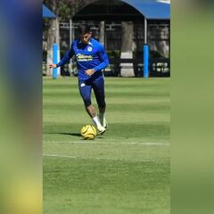 ¡No se va, no se va! Así anunció América la permanencia de Brian Rodríguez