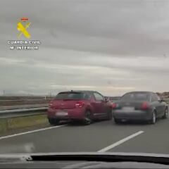 Conducción temeraria en mitad de la autovía en Toledo: medio parado y bloqueando a los coches