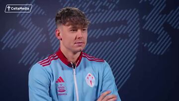 Larsen pide perd車n a los aficionados del Celta