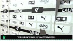 Así habría quedado la valla publicitaria del Valencia tras liarse Tchouameni a golpes con ella