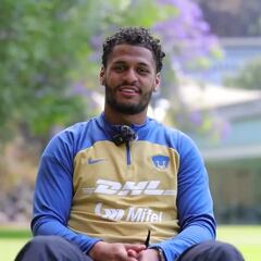 José Caicedo responde a los aficionados de Pumas