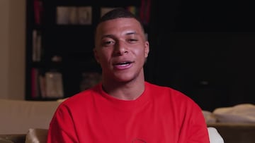 El v¨ªdeo de Mbapp¨¦ despidi¨¦ndose del PSG subtitulado al espa?ol
