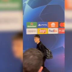 Se hace viral la diferencia de tamaño entre Courtois y Güler pasando por zona mixta: hay que verlo