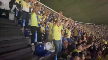 Madre cruzazulina, en medio de lágrimas, felicita a su hijo americanista