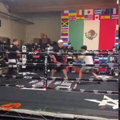 ‘Canelo’ Álvarez da clases de boxeo al hijo de ‘Manny’ Pacquiao