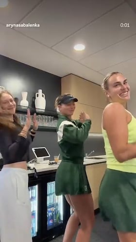El TikTok viral de Sabalenka con Badosa y Anisimova: “Menos mal que solo hay una como tú...”