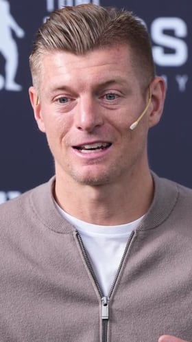 La ‘burla’ de Ceballos a Obi Mikel por decir que Kroos es un mediocre