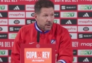 Simeone lo tenía claro, provocó a Flick en la previa y Hansi cayó en la trampa: escuchen