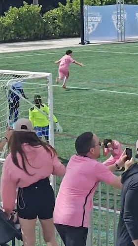 Mateo Messi marca un golazo e inmediatamente enfocan la reacción de su padre: imperdible