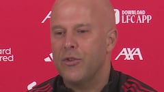 Dura crítica de Arne Slot a la ‘nueva’ Premier: vean el ejemplo español que utilizó