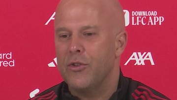 Dura crítica de Arne Slot a la ‘nueva’ Premier: vean el ejemplo español que utilizó